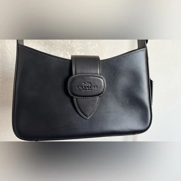 Coach Classic Black Leather Shoulder Bag - Picture 4 of 13